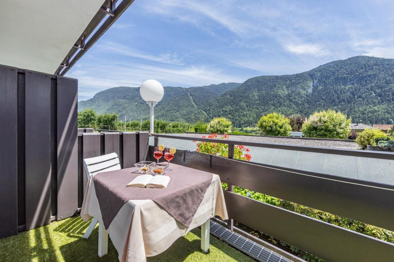 Pippo Hotel Terzolas Esterno foto
